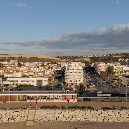 Apartment Horizonte Infinito - By Capararica Costa da Caparica